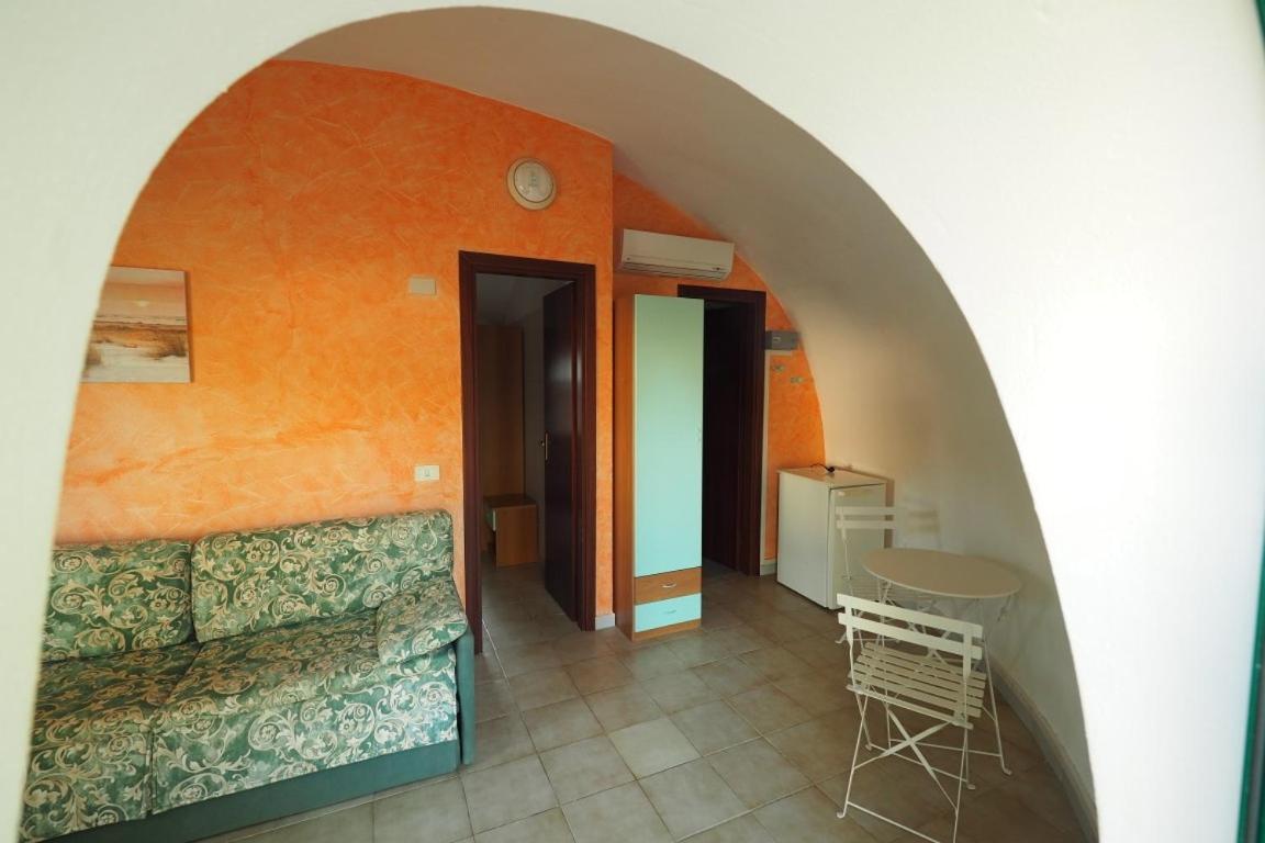 Camping & Village Rais Gerbi Pollina Exterior foto