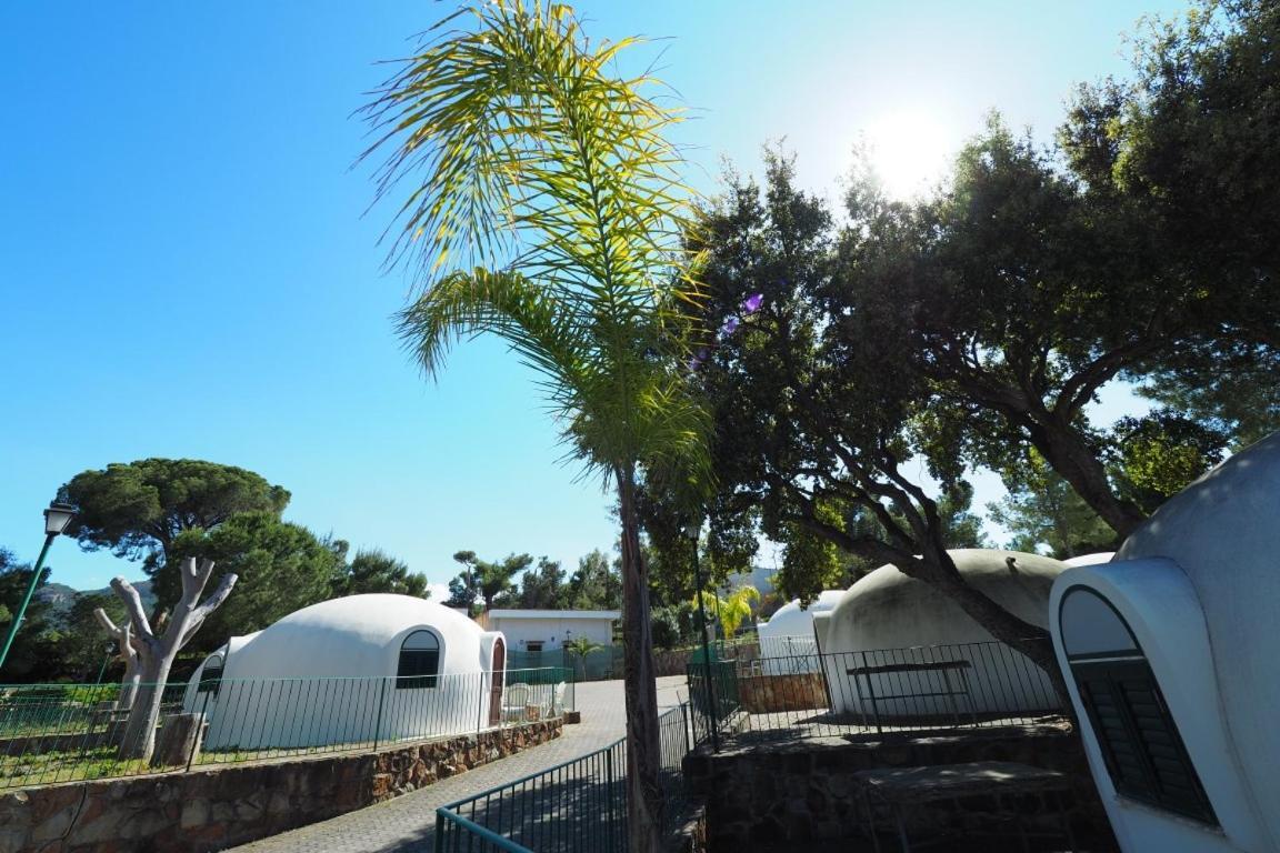 Camping & Village Rais Gerbi Pollina Exterior foto